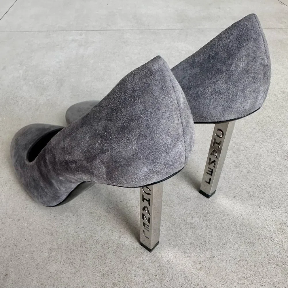 Chanel Logo Embossed Metallic High Heel Grey Suede Pumps EU 39 US 8-8.5